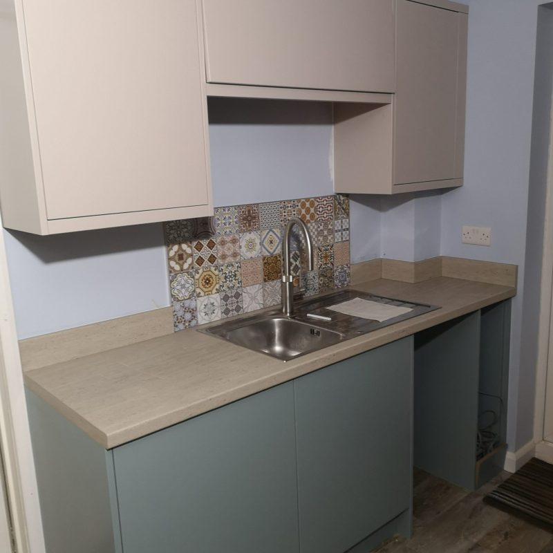modern kitchen units and tiling